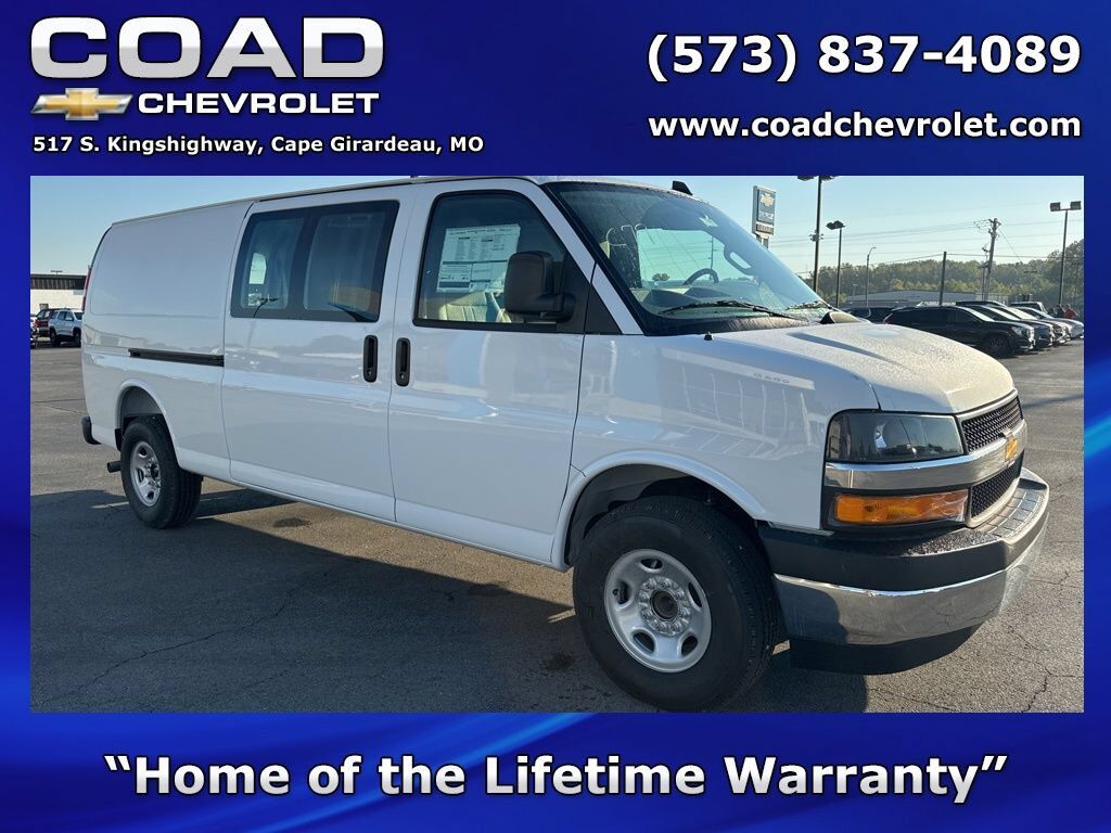 2025 CHEVROLET Express