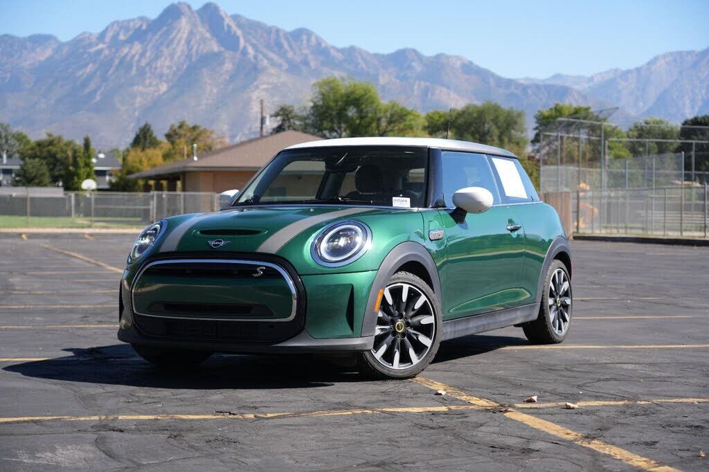 2023 MINI Hardtop