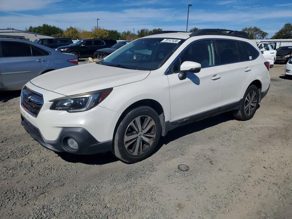 2019 SUBARU Outback