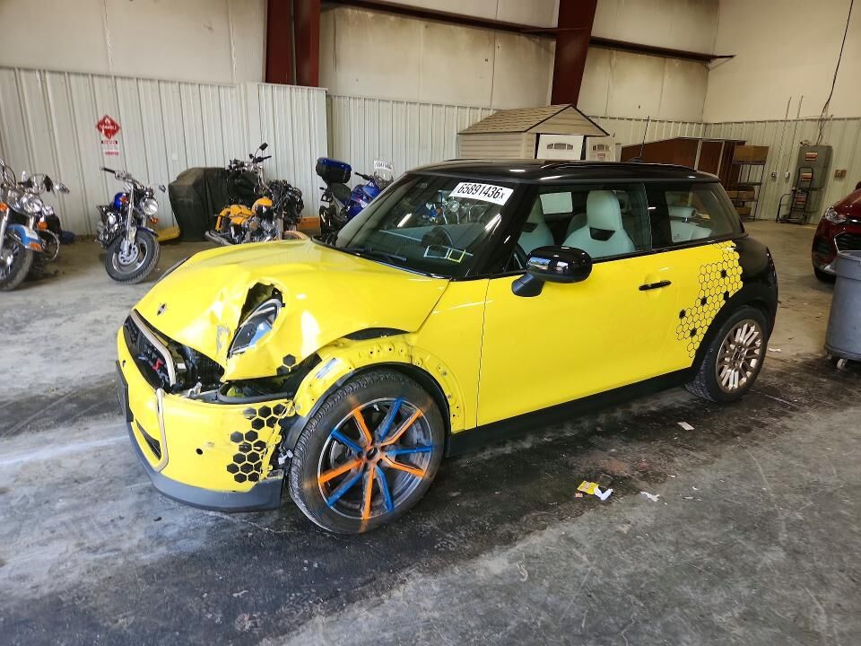 2025 MINI Hardtop