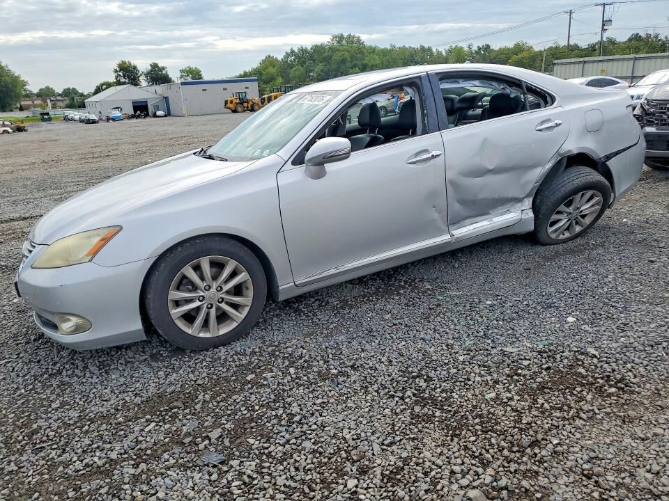 2010 LEXUS ES