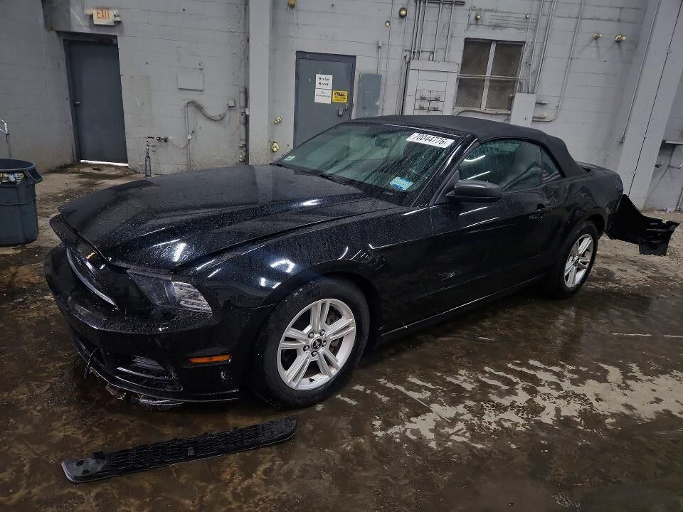 2014 FORD Mustang