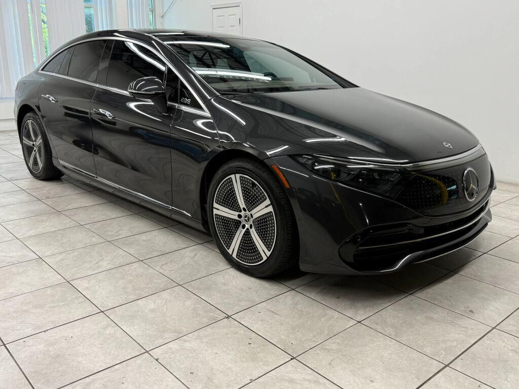2023 MERCEDES-BENZ EQS-Class Sedan
