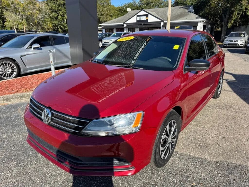 2016 VOLKSWAGEN Jetta