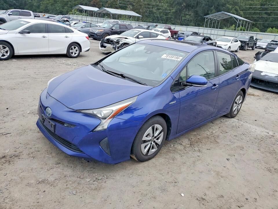 2017 TOYOTA PRIUS