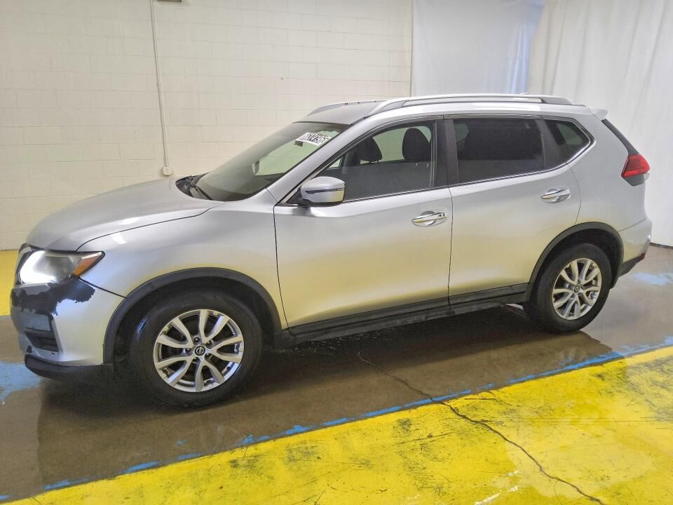 2017 NISSAN Rogue