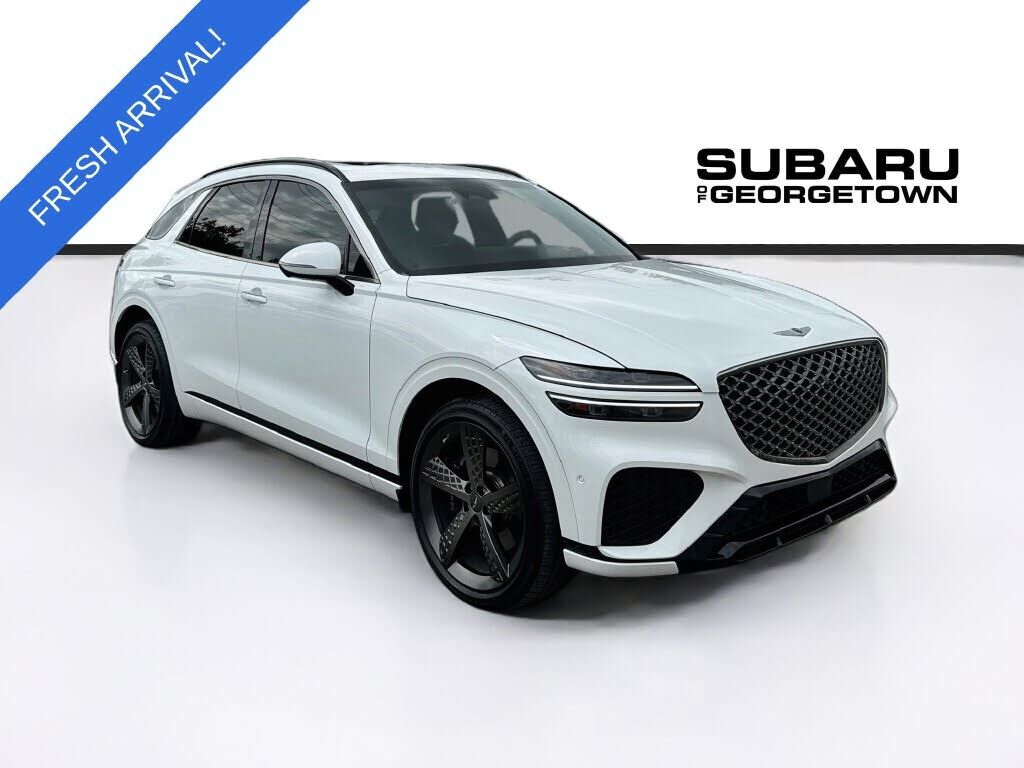 2025 GENESIS GV70