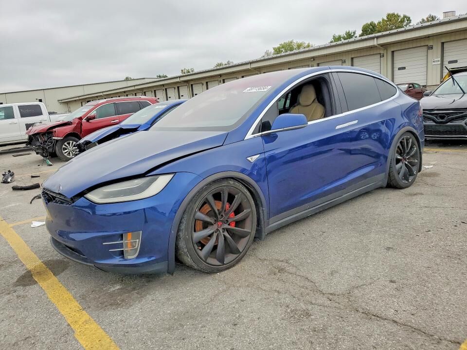 2016 TESLA Model X