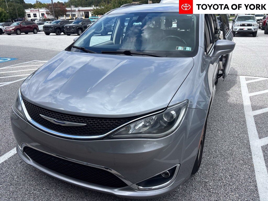 2020 CHRYSLER Pacifica