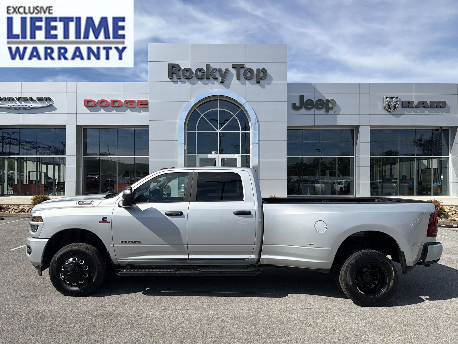 2027 RAM 3500