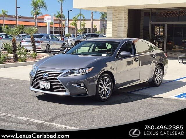 2016 LEXUS ES