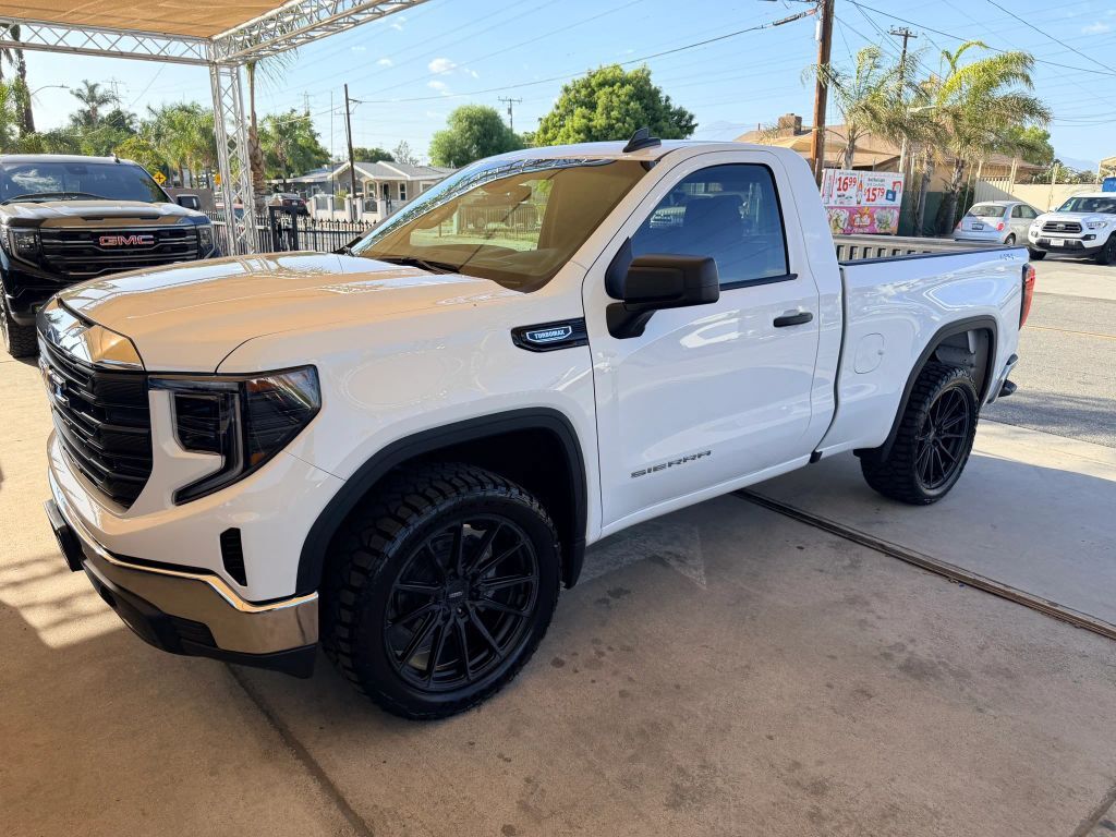 2025 GMC Sierra