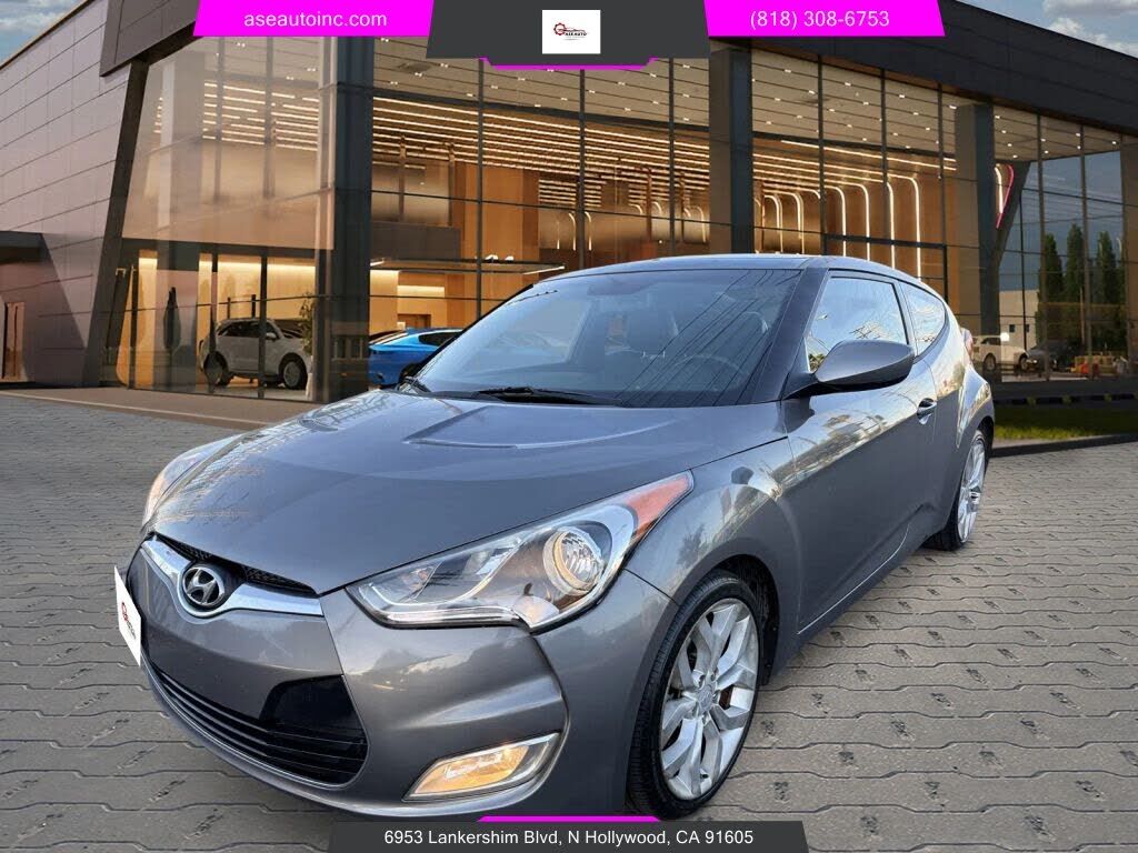 2013 HYUNDAI Veloster