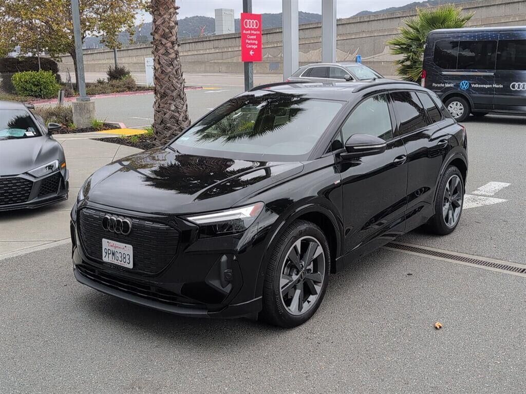 2024 AUDI Q4