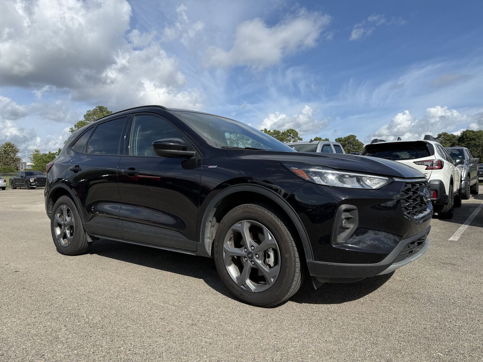 2025 FORD Escape