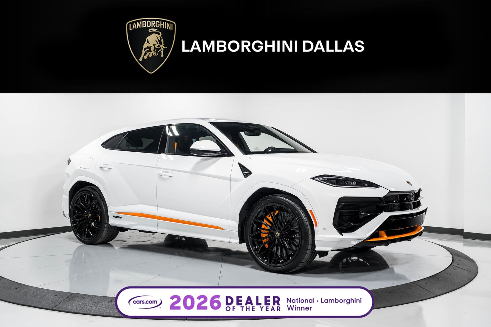 2026 LAMBORGHINI URUS