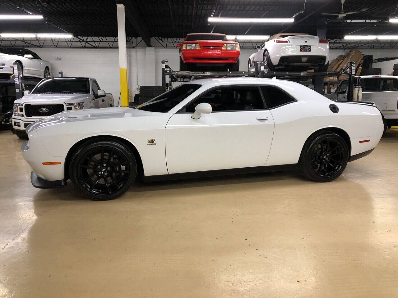 2021 DODGE Challenger