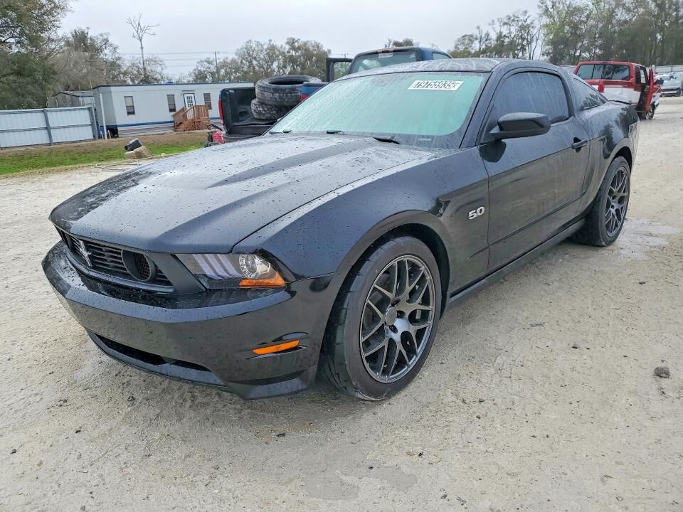 2011 FORD Mustang