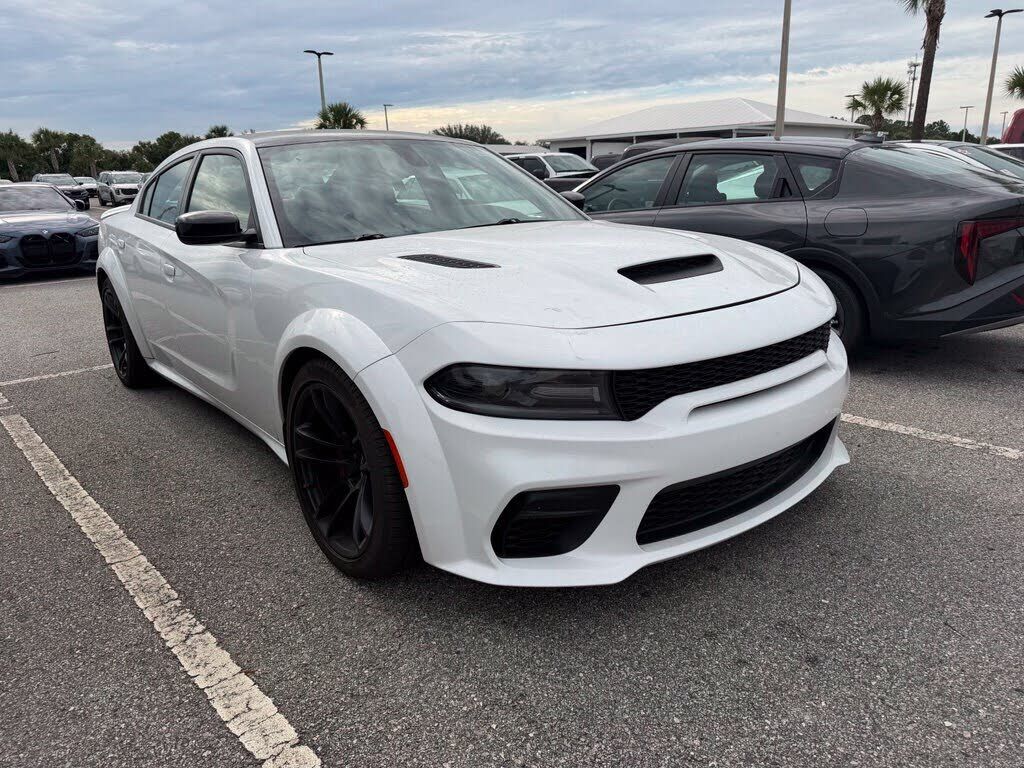 2021 DODGE Charger