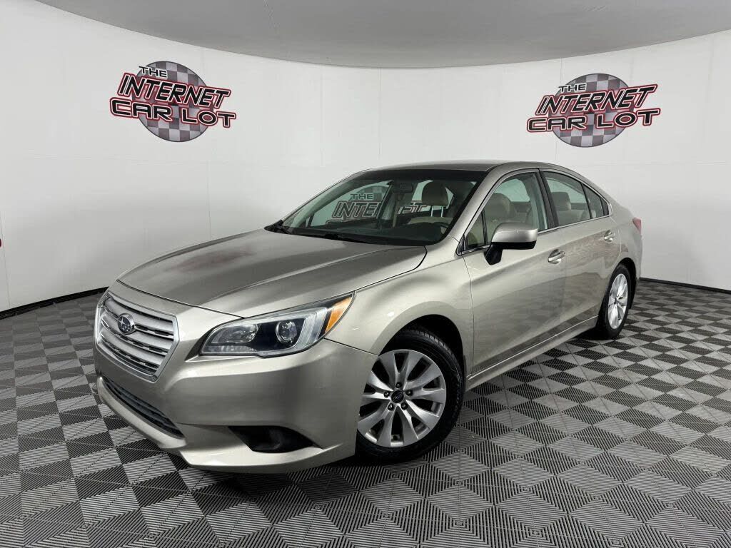 2016 SUBARU Legacy