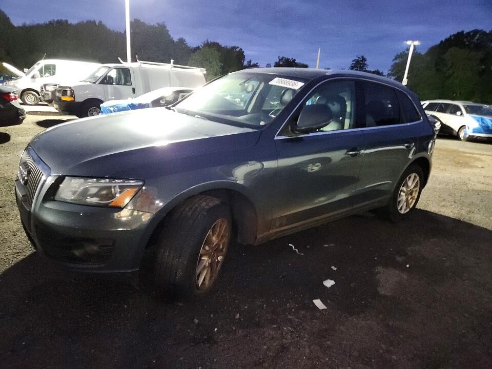 2011 AUDI Q5