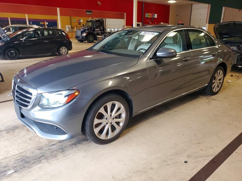 2017 MERCEDES-BENZ E-Class