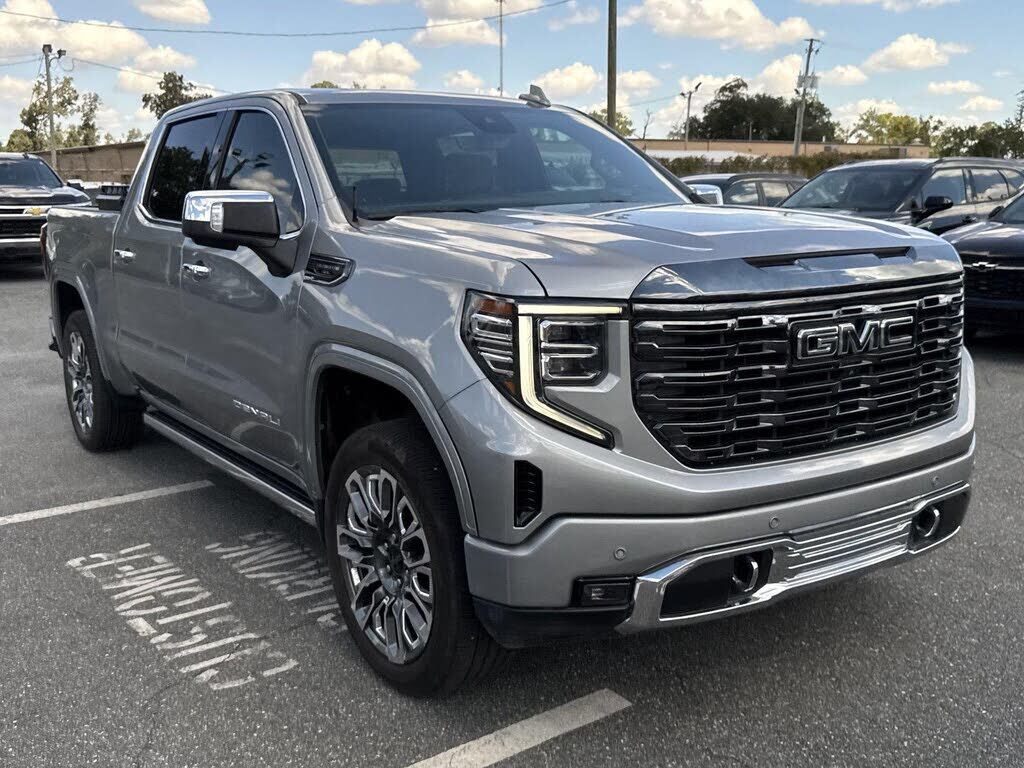 2023 GMC Sierra