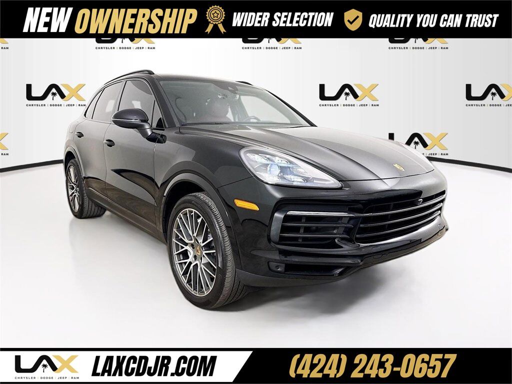 2022 PORSCHE Cayenne