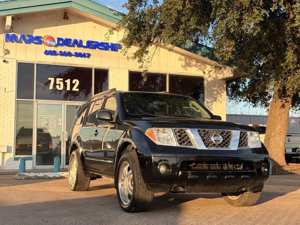 2012 NISSAN Pathfinder