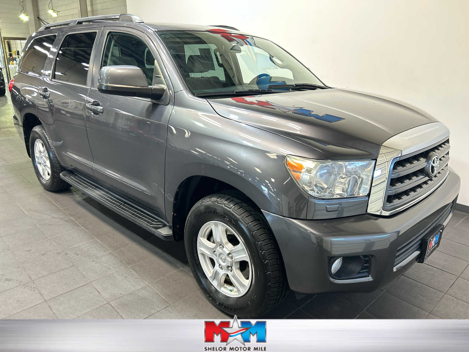 2015 TOYOTA Sequoia