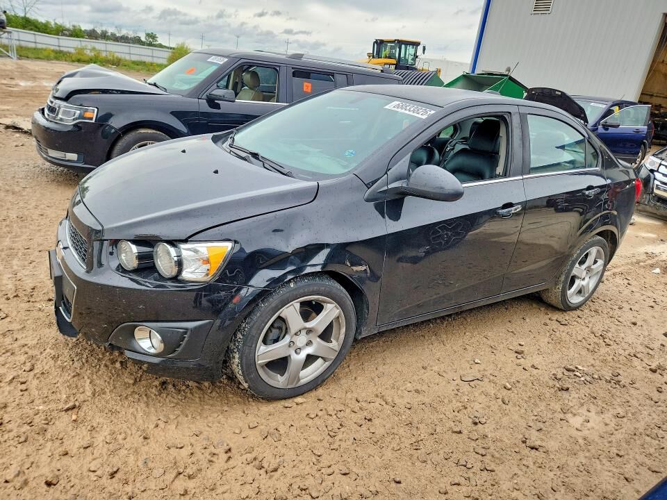 2016 CHEVROLET Sonic