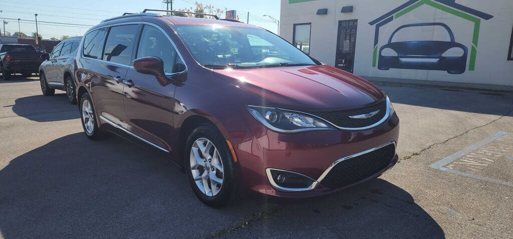 2020 CHRYSLER Pacifica