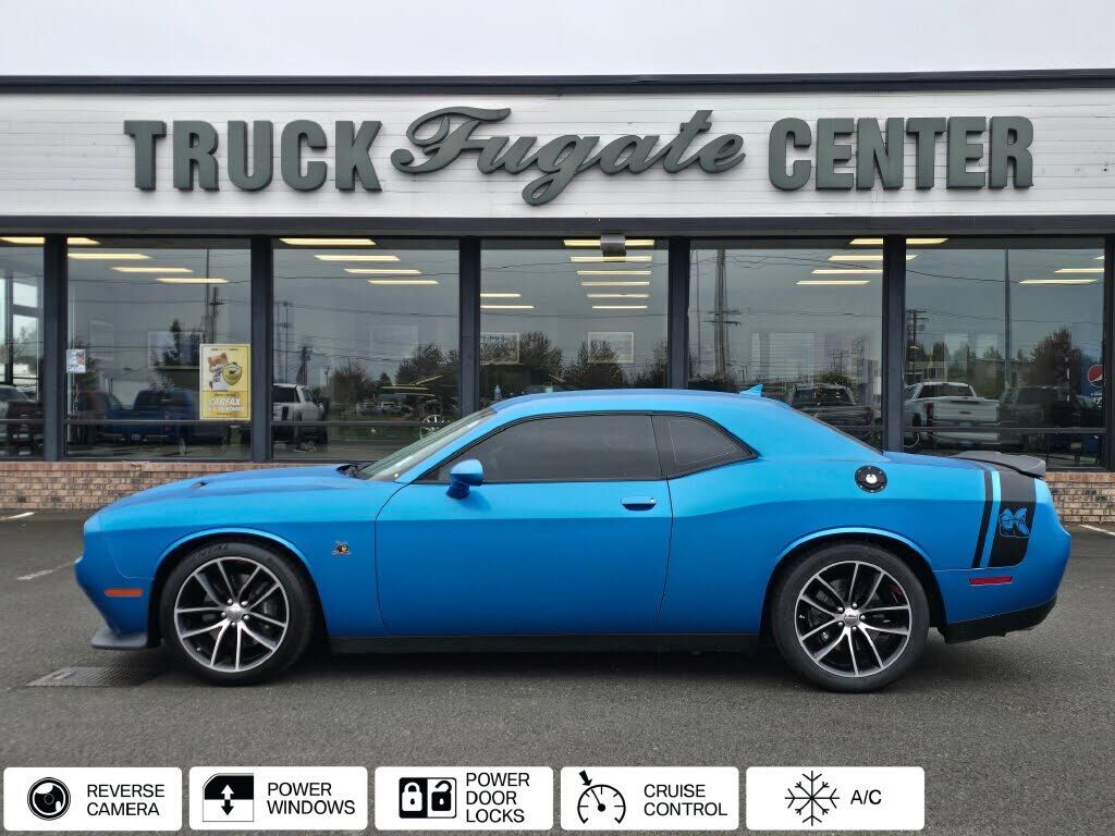 2016 DODGE Challenger