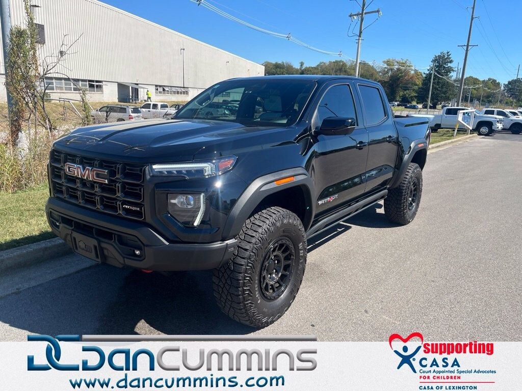2024 GMC Canyon