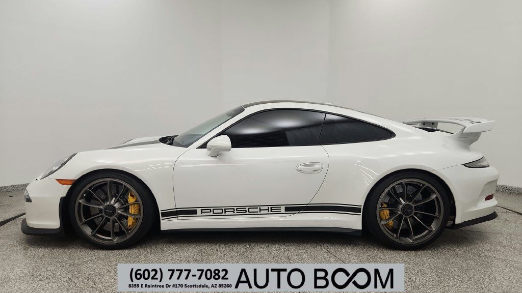 2015 PORSCHE 911