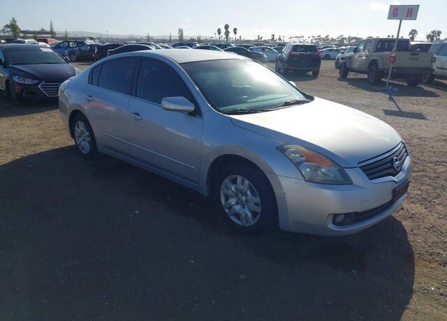 2009 NISSAN Altima