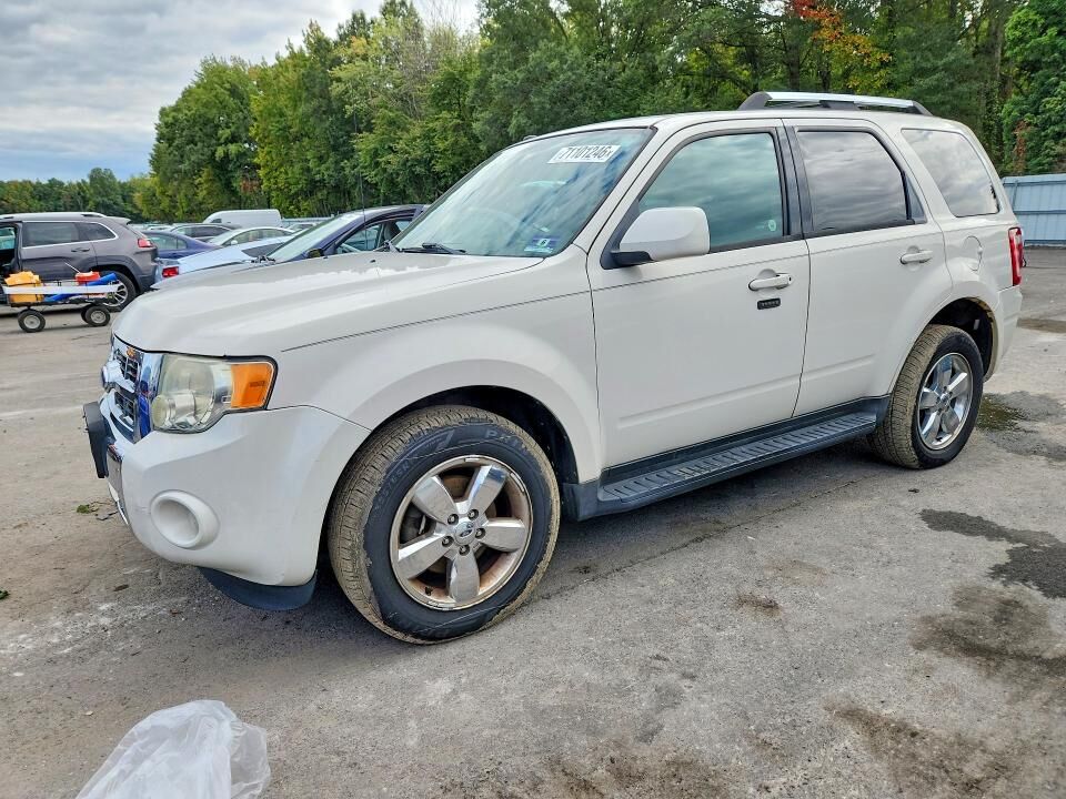 2011 FORD Escape