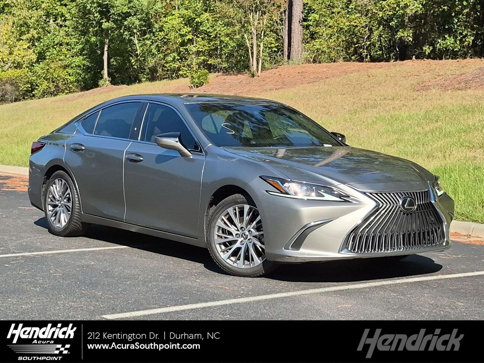 2021 LEXUS ES