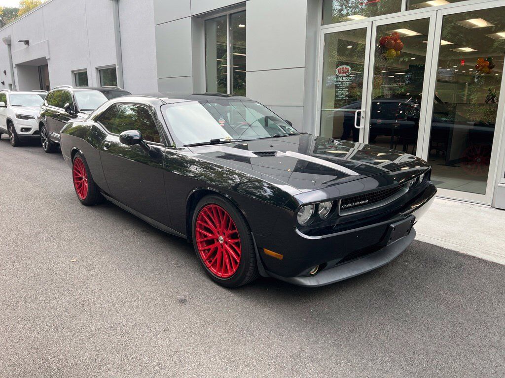2013 DODGE Challenger