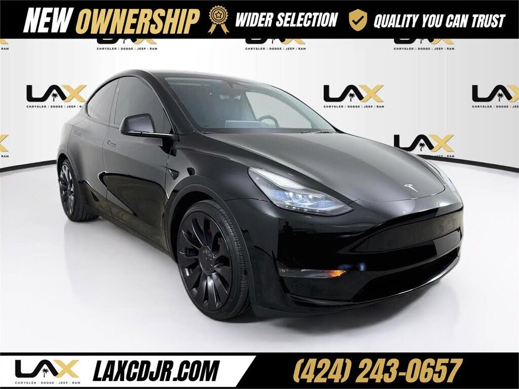 2024 TESLA Model Y