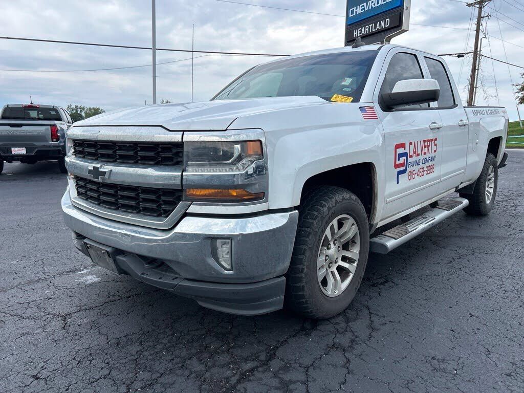 2017 CHEVROLET Silverado