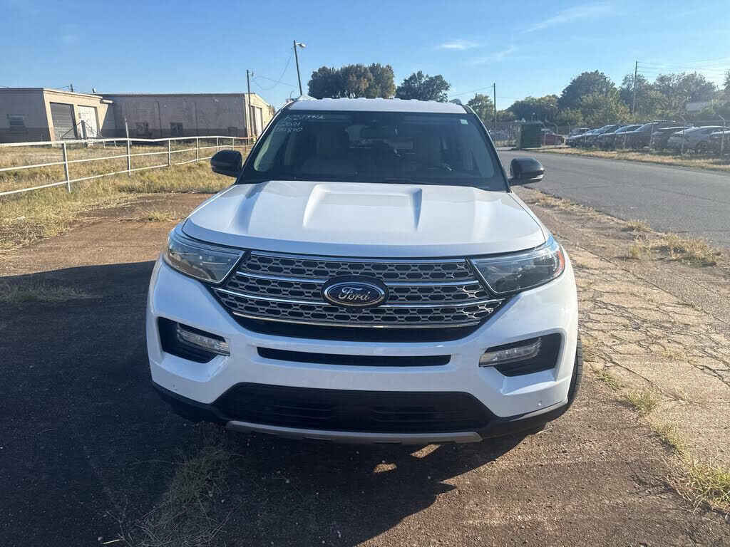 2021 FORD Explorer
