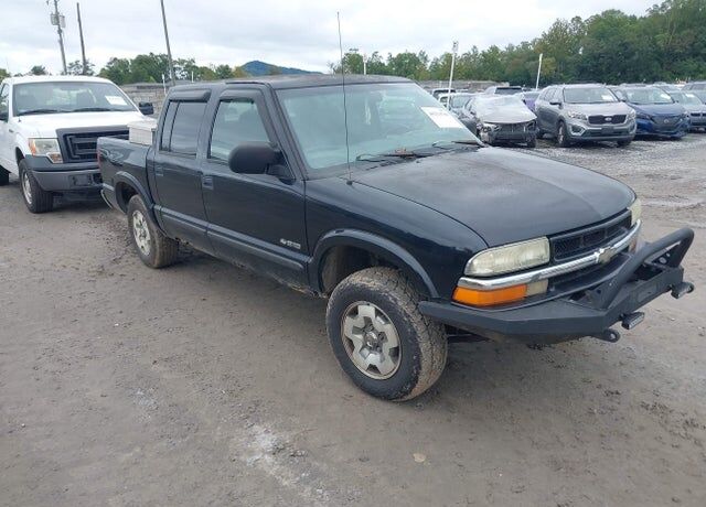 2002 CHEVROLET S-10 Pickup