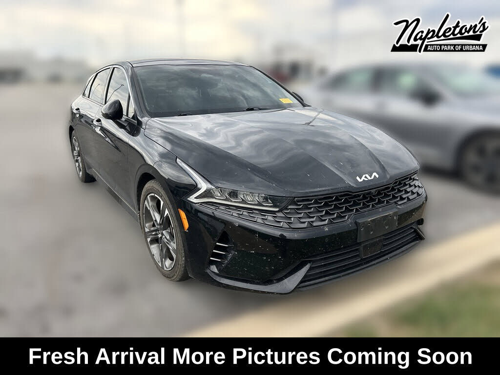 2022 KIA K5