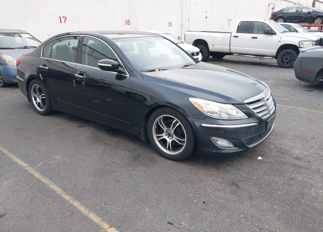 2014 HYUNDAI Genesis