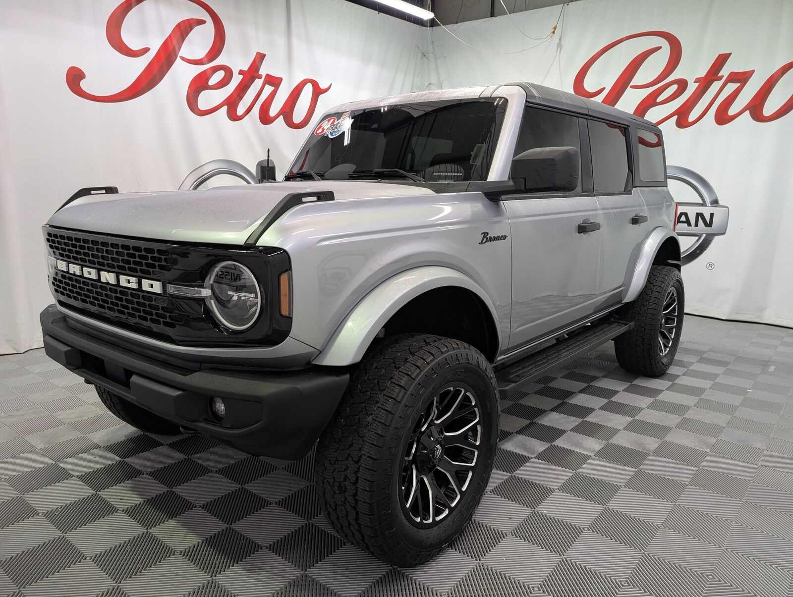 2024 FORD Bronco