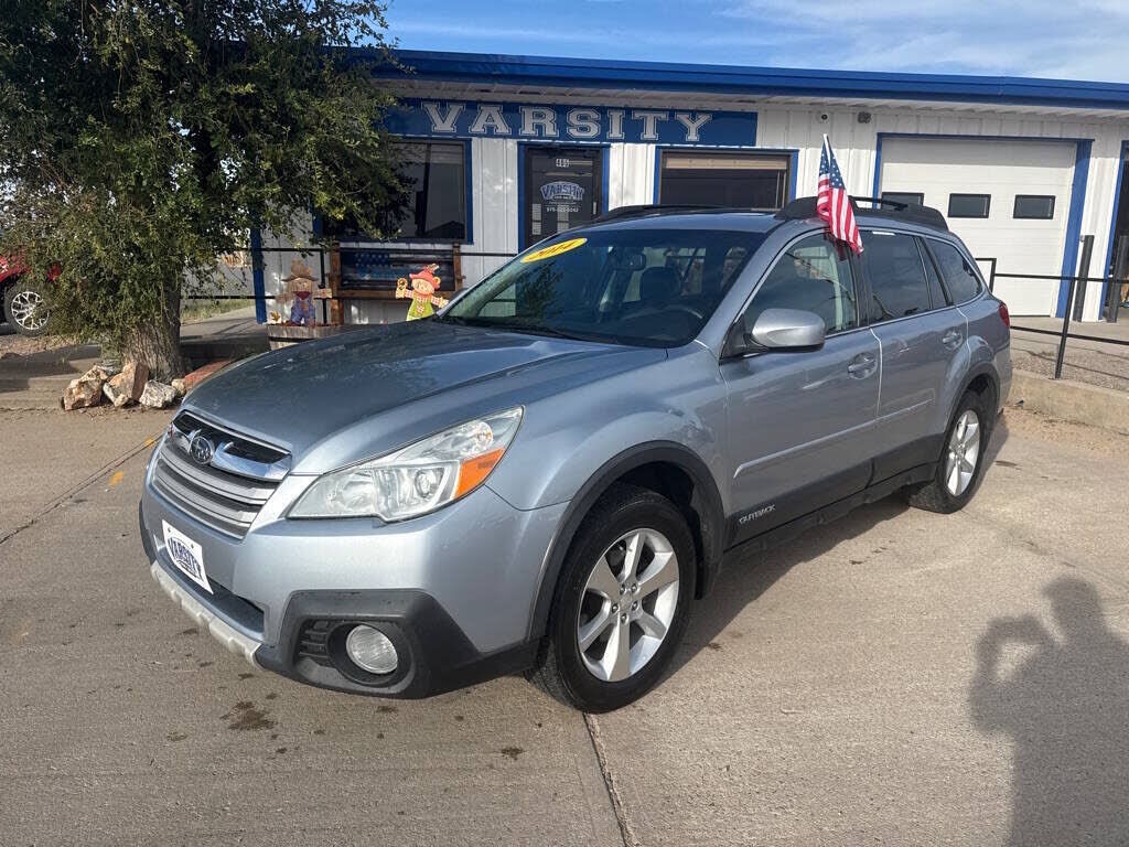 2014 SUBARU Outback