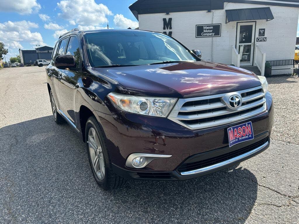 2013 TOYOTA Highlander