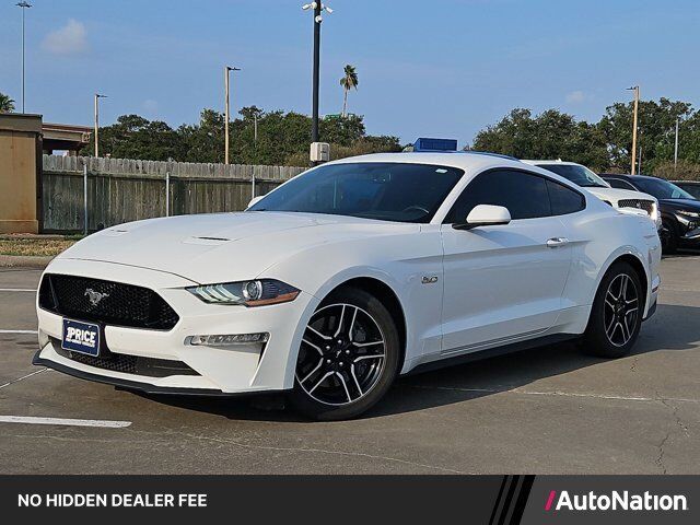 2019 FORD Mustang