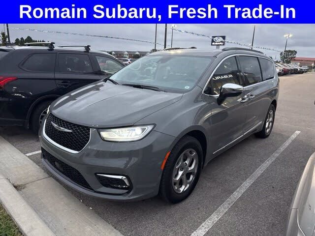 2023 CHRYSLER Pacifica